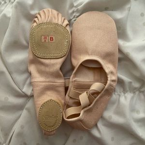 nikolay / grishko dream stretch stretchtek canvas ballet shoe